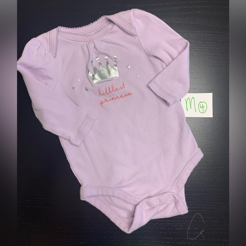 🧸 2/$8.00⭐️ GAP 3-6m Purple ‘Littlest Princess’ Onesie